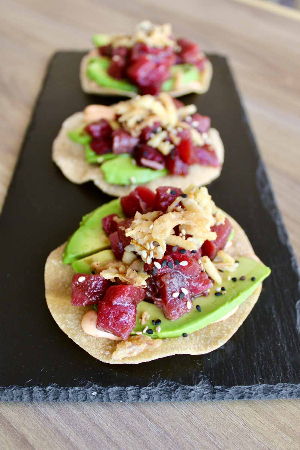 Tostada de atún en KYOZON SushiBar